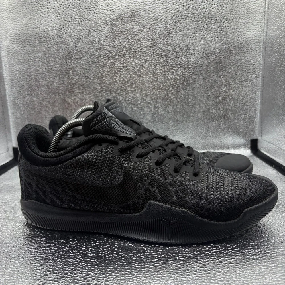Size 9 Nike Mamba Rage Black Mens Lace Up Comfort Basketball Shoes 908972-002